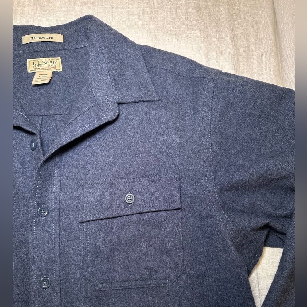 LL Bean Chamois Cloth Navy Shirt Traditional Fit - Picture 7 of 9
